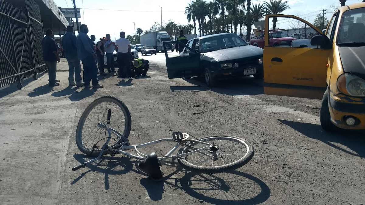 El hombre fue arrollado por un vehículo que circulaba sobre el bulevar Ejército Mexicano. (Milenio Digital)