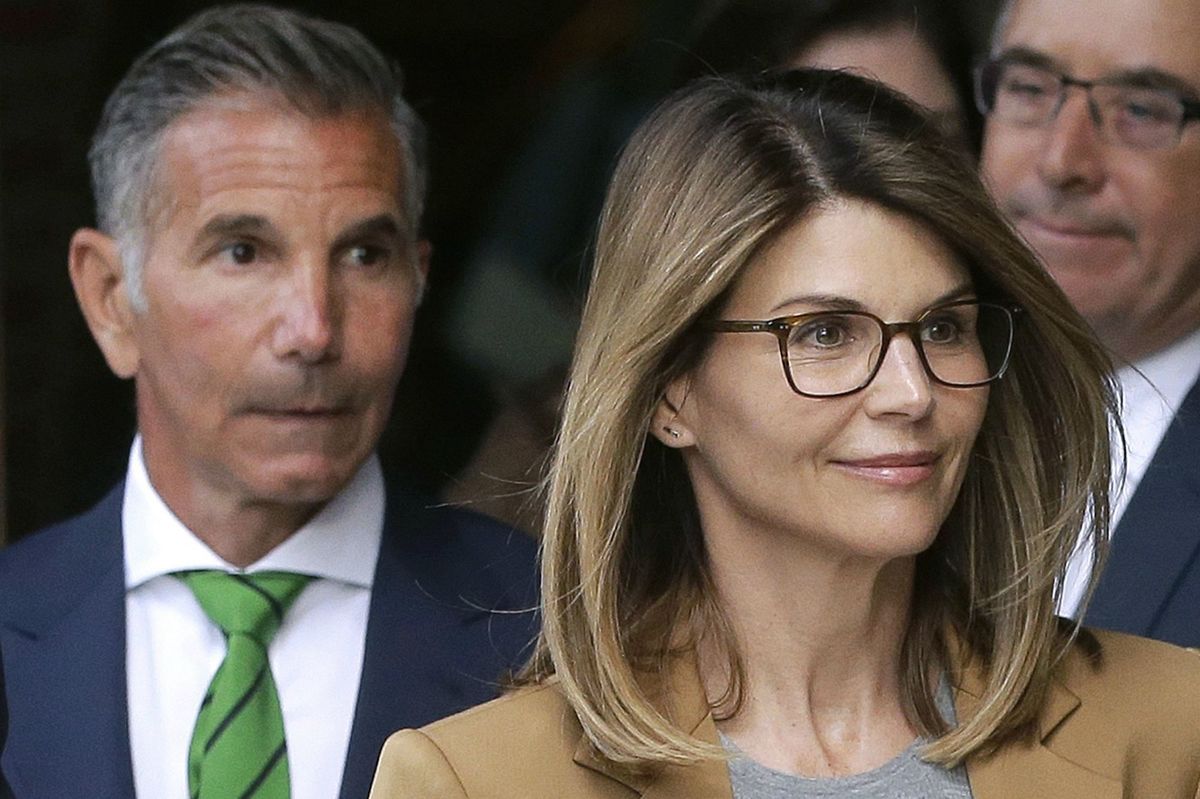 Mossimo Giannulli fue sentenciado después de dar sobornos universitarios (AP).
