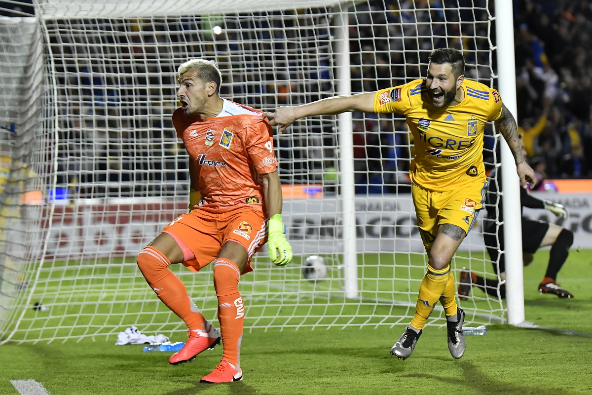 Nahuel Guzmán y Gignac, jugadores de Tigres (Imago7)