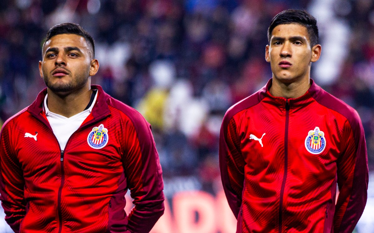 Alexis Vega y Uriel Antuna son separados indefinidamente de Chivas (Imago7)