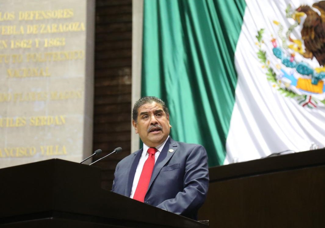 El PES informó que el diputado Miguel Acundo González fue hospitalizado por covid-19. | Especial
