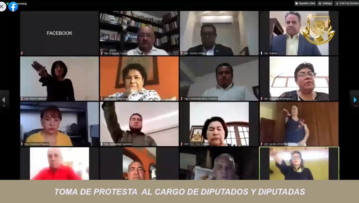 Los diputados locales tomaron posesiona los legisladores suplentes.