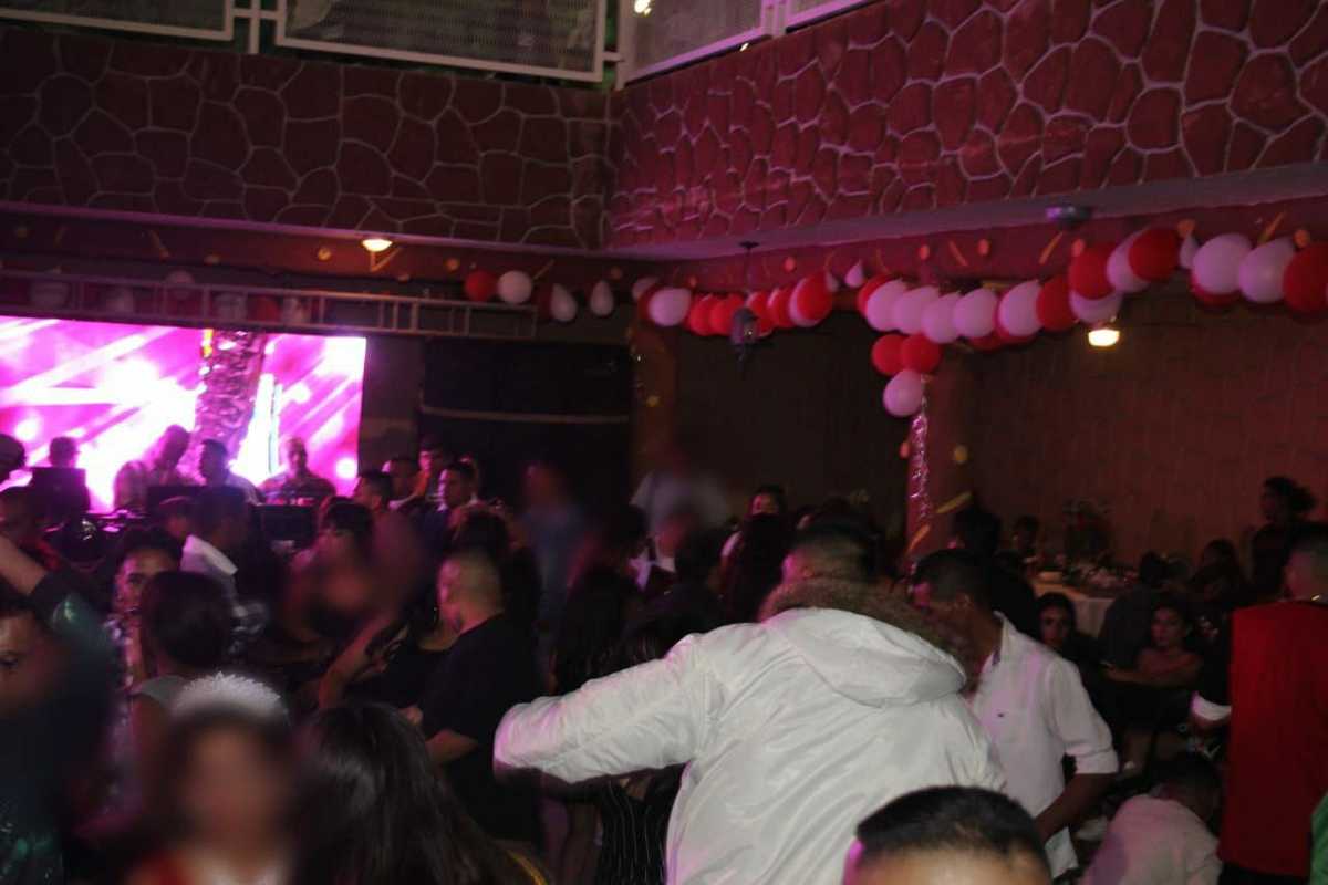 Suspenden fiestas en León