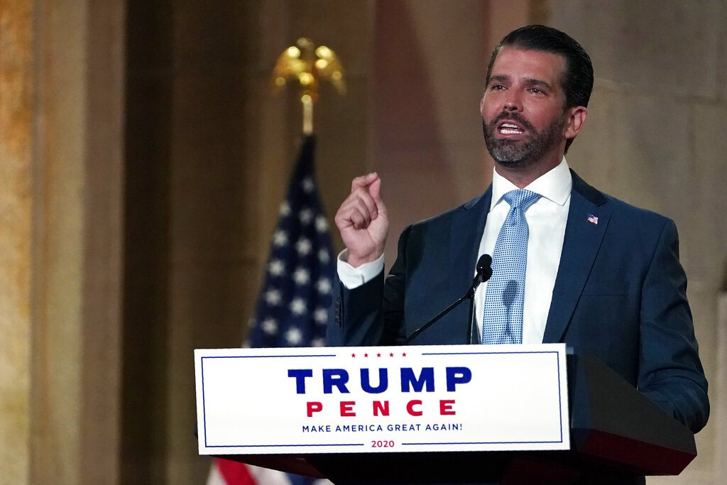 Donald Trump Jr., hijo del mandatario de EU, en la Convención Nacional Republicana. (AP)