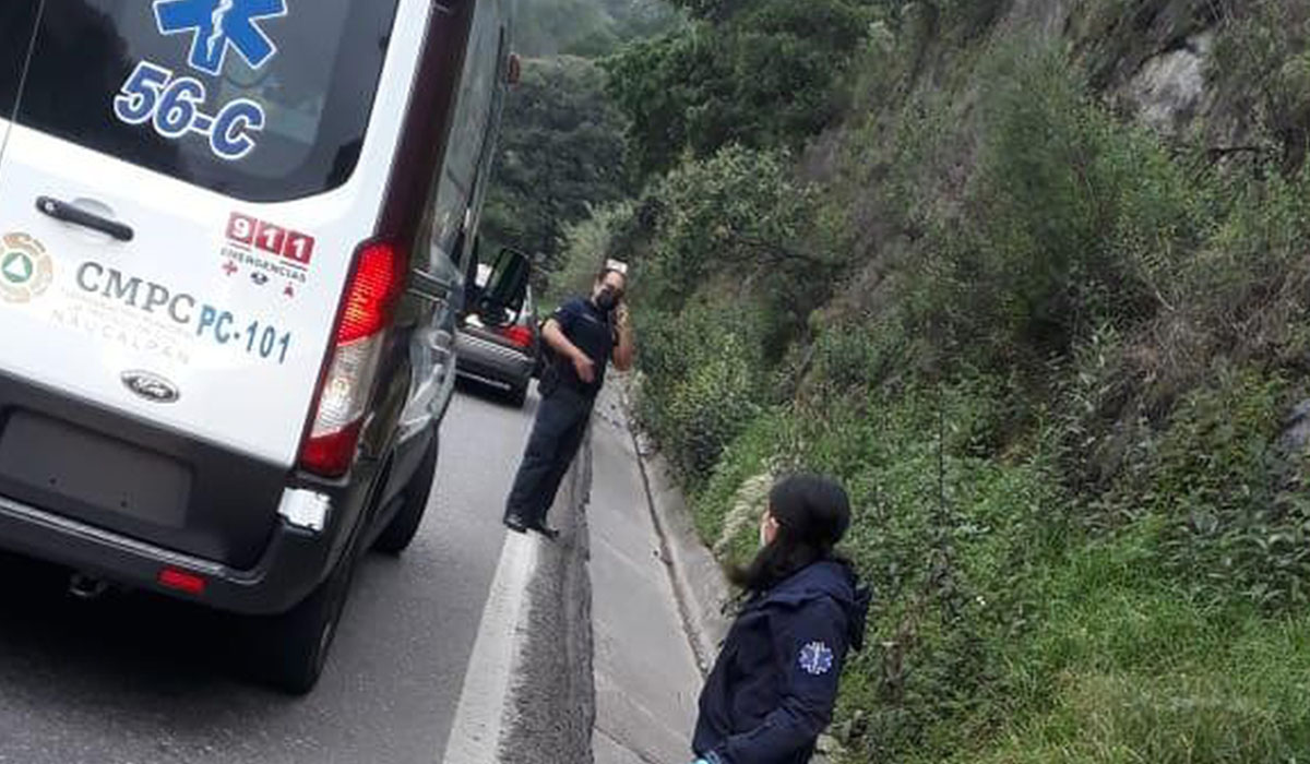 Encuentran cadáver en la autopista Naucalpan-Toluca