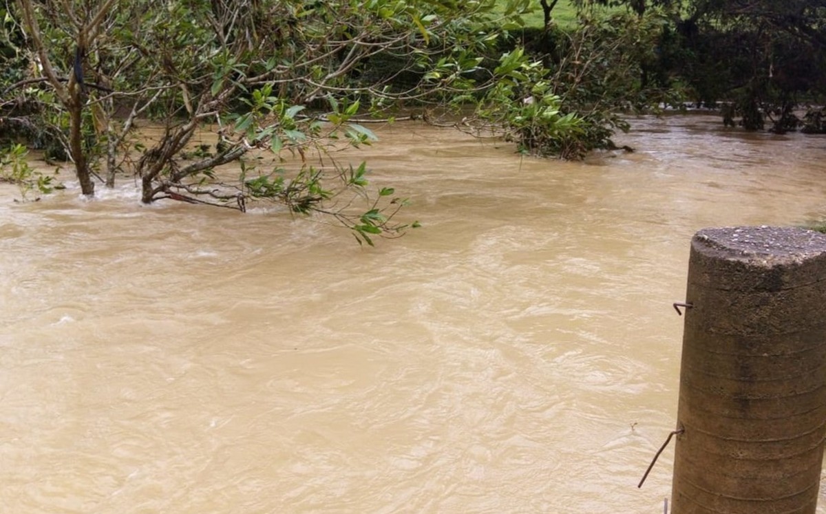 Habilitan refugios en Oaxaca para afectados por las lluvias