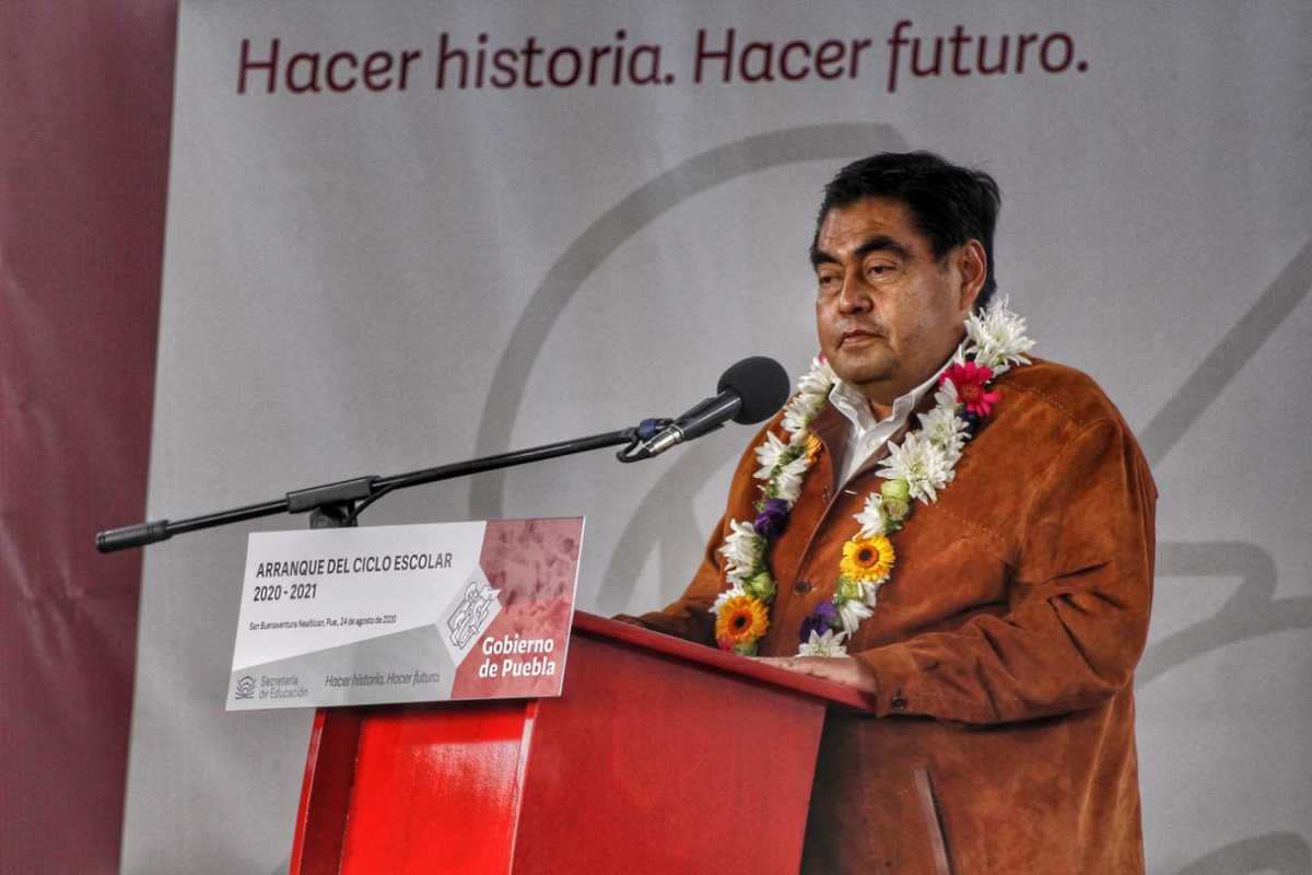 En septiembre prevé Miguel Barbosa mayor reapertura económica. (Melanie Torres)