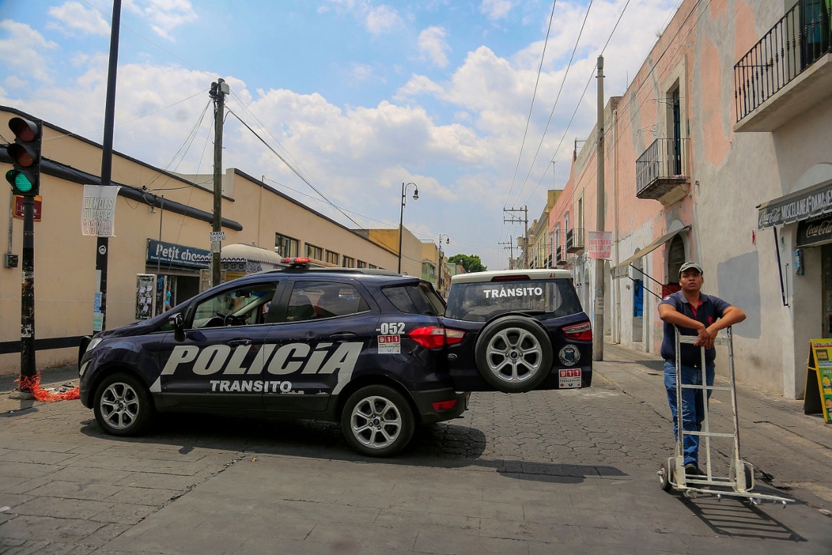 Vista de una de las calles del centro histórico, previamente cerrada para evitar la propagación del covid. (Andrés Lobato)