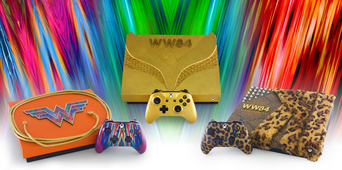 Una de las tres consolas está inspirada en el traje de Wonder Woman (Xbox).