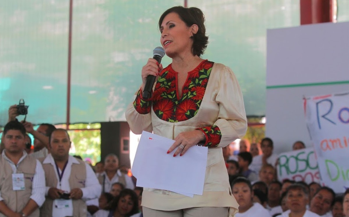 FGR pide 21 años de cárcel para Rosario Robles