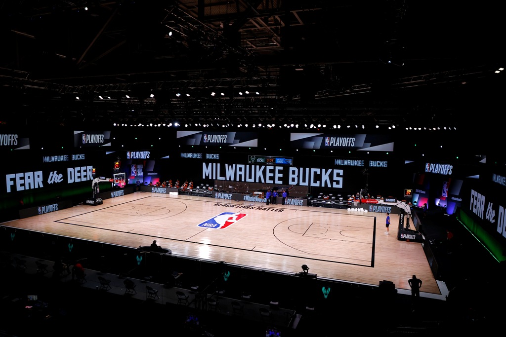 Los Milwaukee Bucks no salieron a la duela (Reuters)