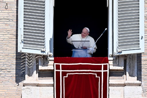 El papa va a reanudar las audiencias públicas de los miércoles. (AFP)