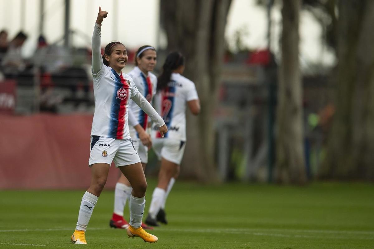 Nicole Pérez festeja gol (Mexsport)