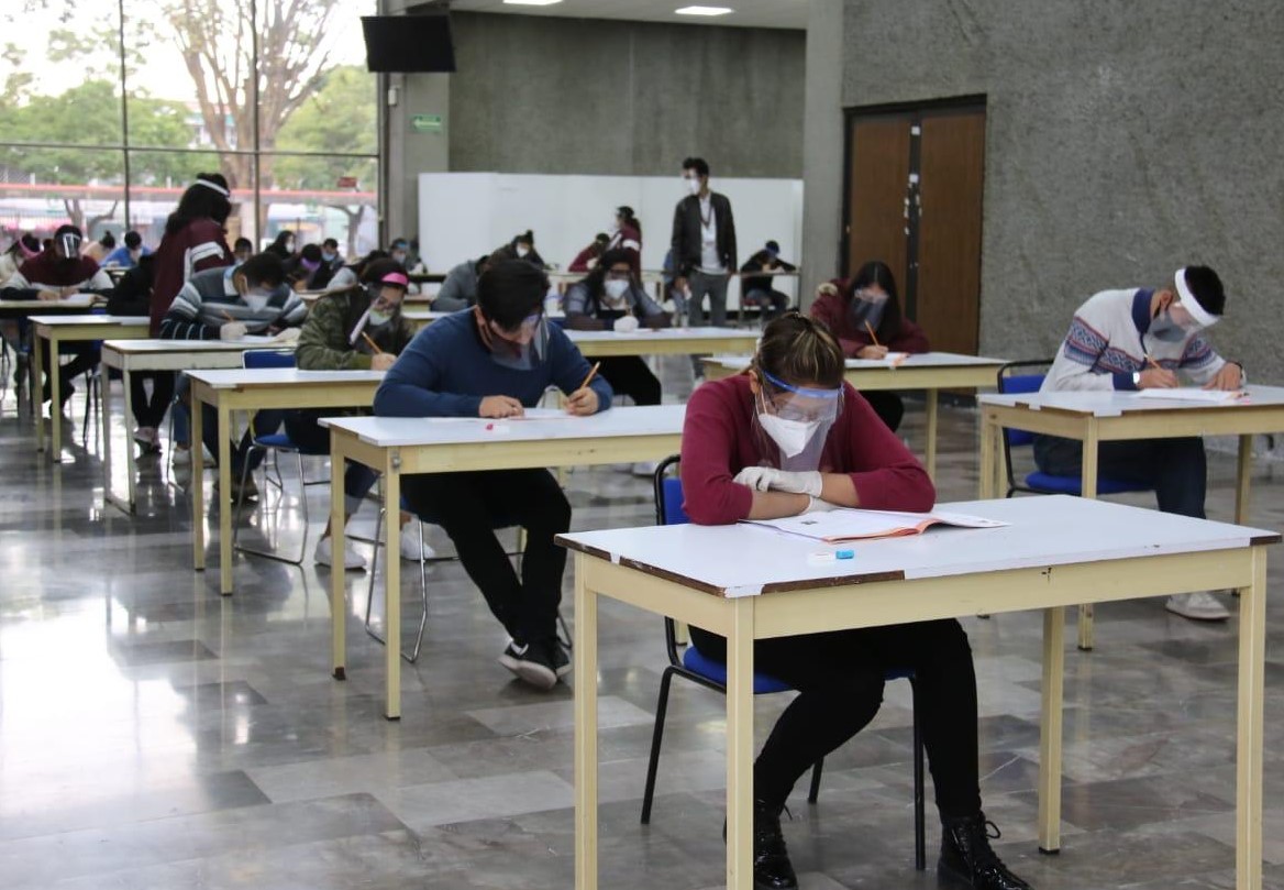La SEP reanudó los exámenes de Prepa Abierta.  | Especial