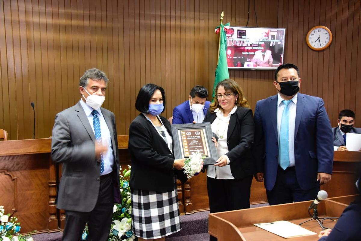 Entrega de presea Melchor Ocampo en Tepeji del Río. (Francisco Villeda)