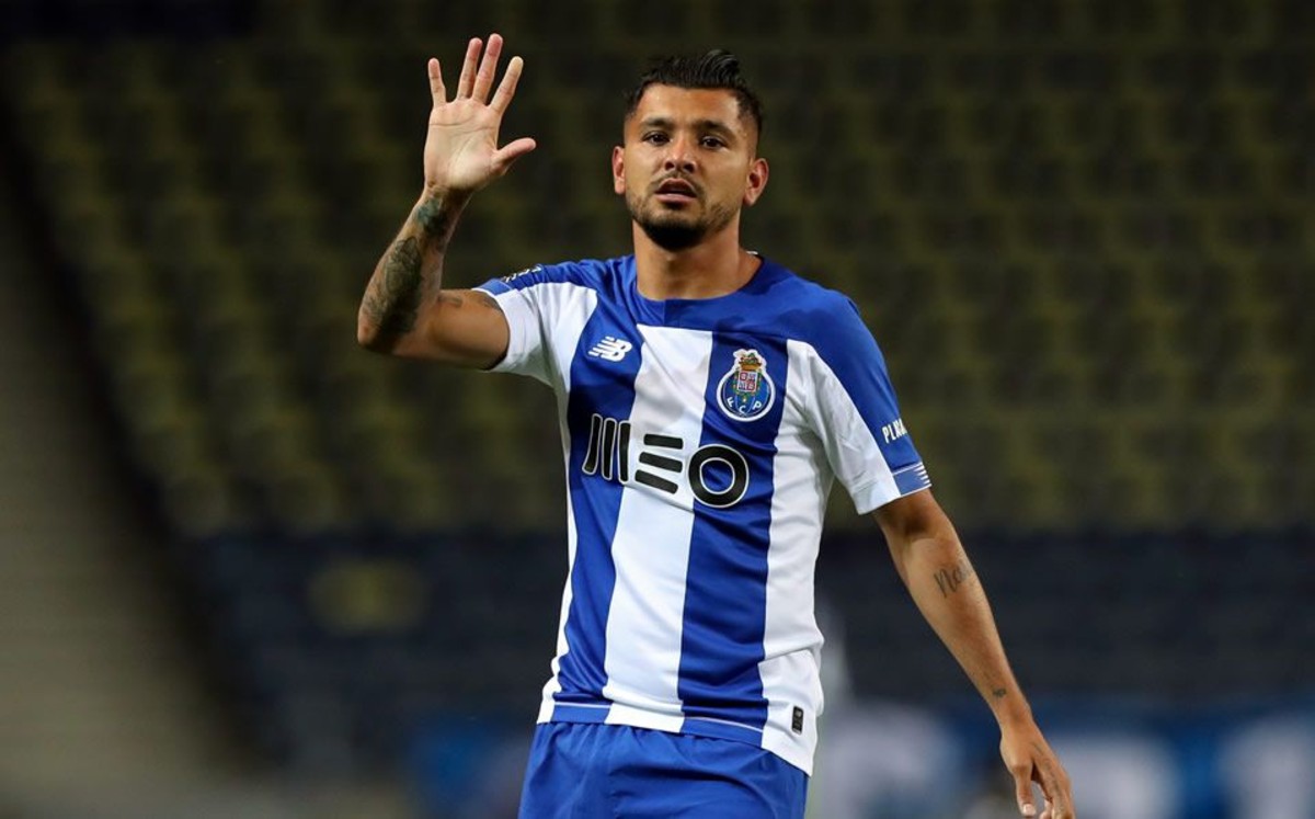 Jesús Corona es nombrado el mejor jugador de la Liga de Portugal (AFP)