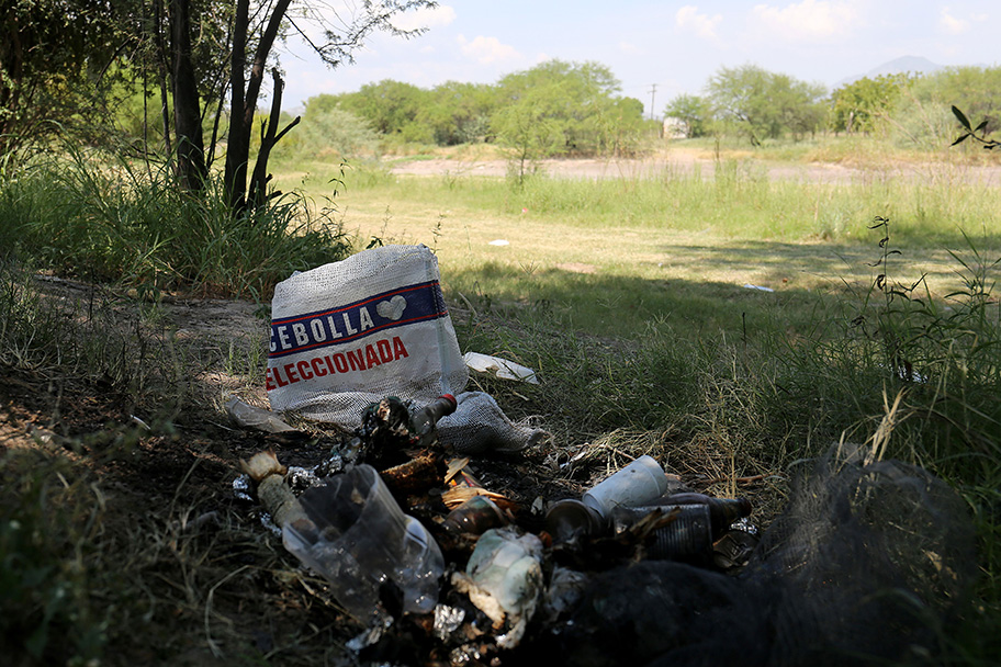 Basura en Las Piedras, Durango. (Rolando Riestra)