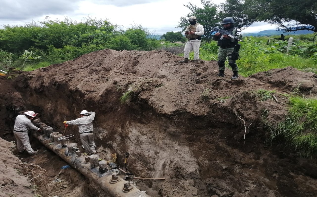 Guardia Nacional y personal de Pemex participaron en los operativos.
