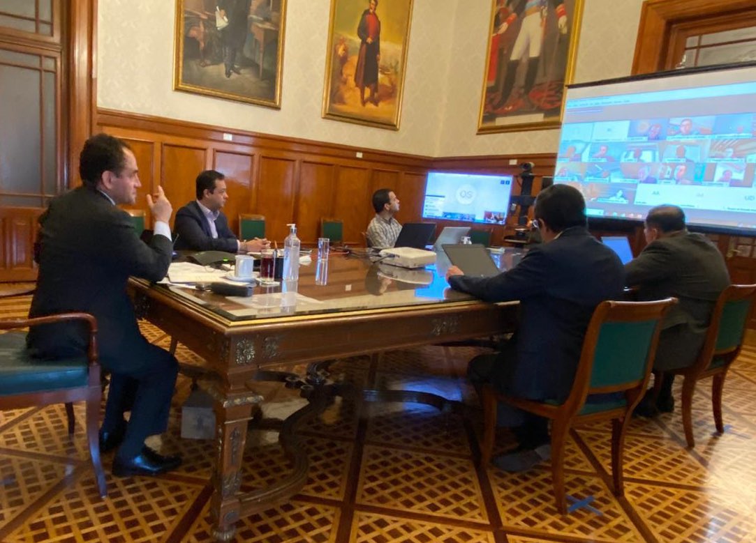 El secretario de Hacienda, Arturo Herrera, en conferencia con la Asociación de Bancos de México (@ArturoHerrera_G)
