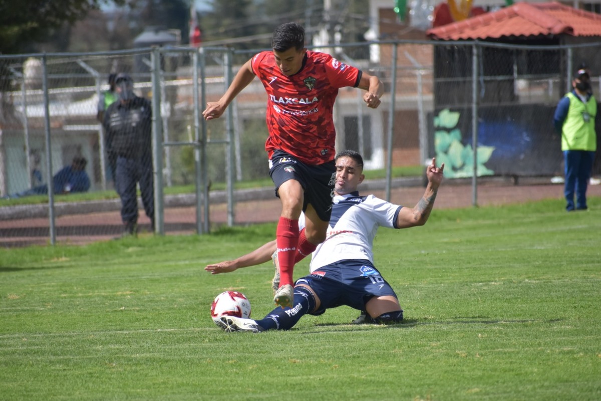 Los Coyotes de Tlaxcala empataron 1 por 1 con los Toros del Celaya. (Especial)