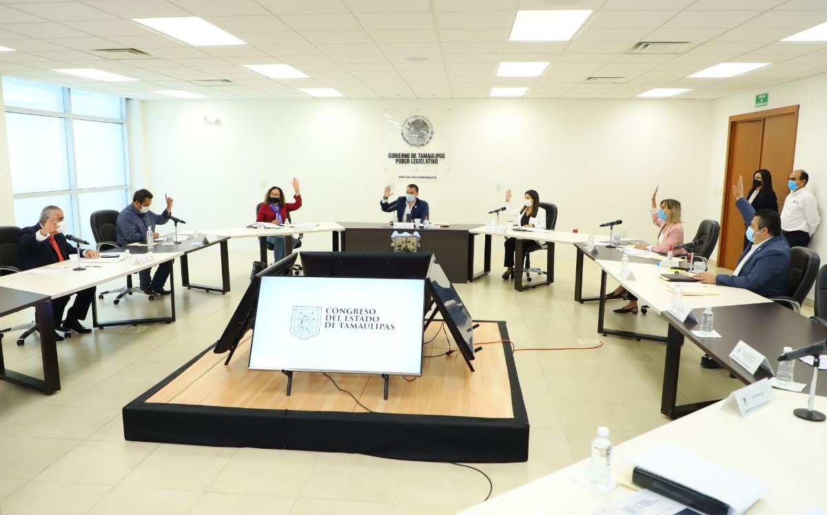 Diputación Permanente del Congreso de Tamaulipas en la sesión. (Cortesía)