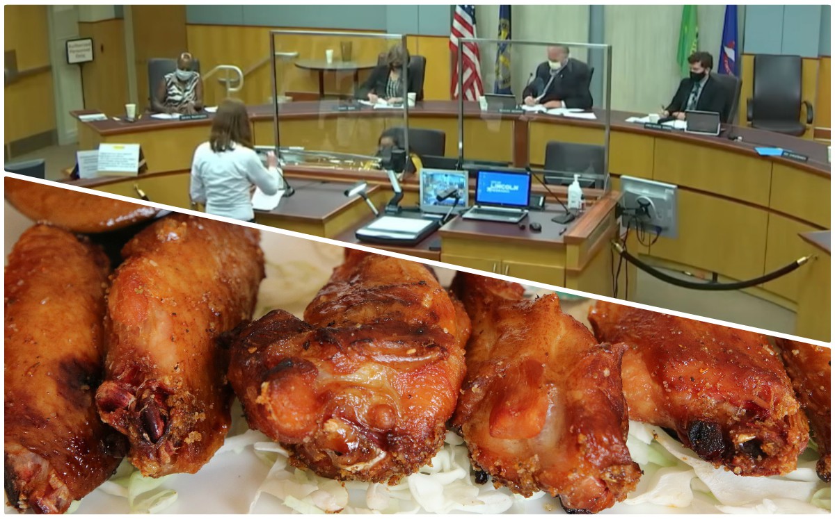 El hombre acudió al ayuntamiento de Nebraska para terminar con la mentira sobre las "alitas de pollo"- (YouTube/Pixabay)