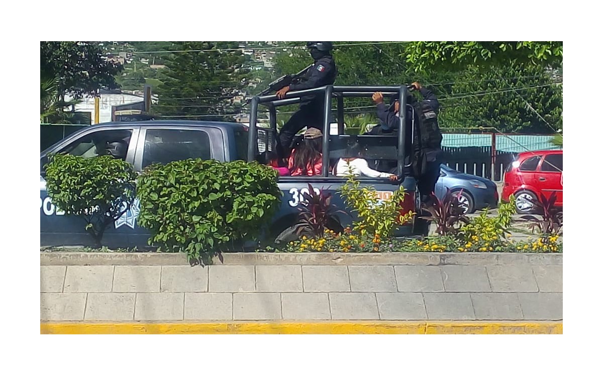 Al no poder acreditar dicho que eran estudiantes, dijeron que formaban parte de una organización llamada "Movimiento Juvenil” o de los "Pueblos Margin