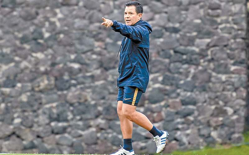 “El futbolista de hoy es más fuerte, más versátil y más veloz”. (José Luis Melgarejo/Mexsport)