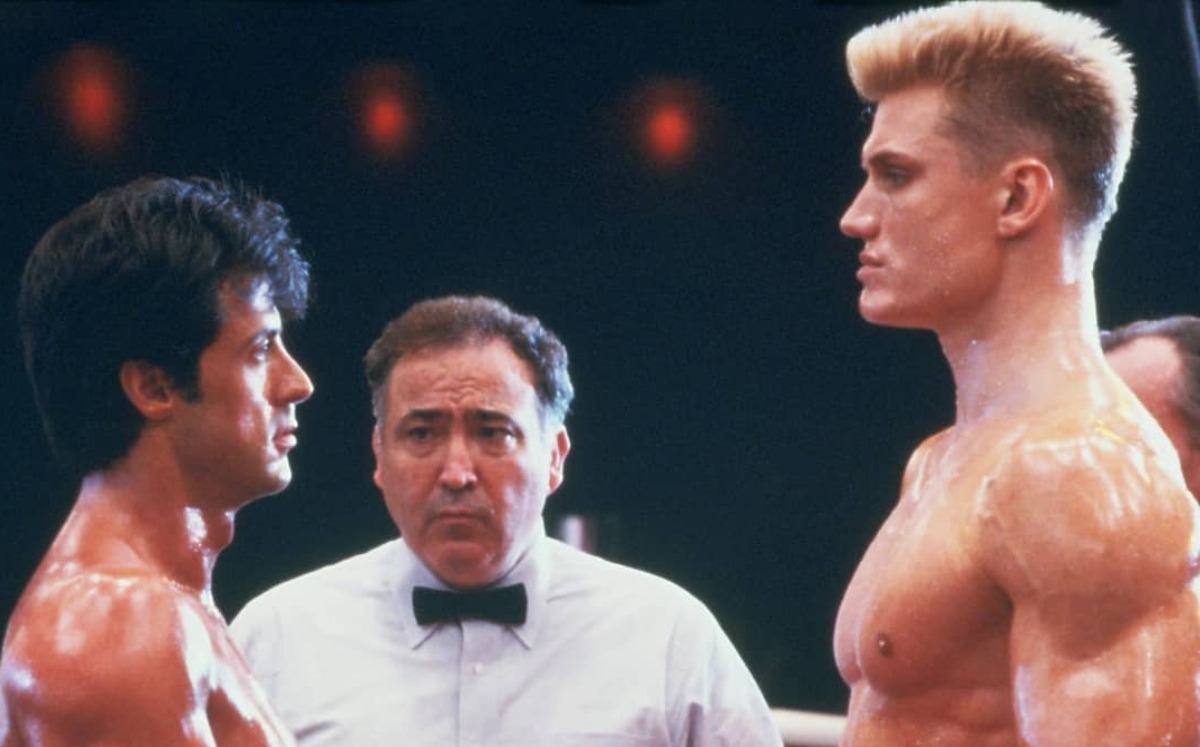 Sylvester Stallone prepara el montaje con motivo de los 35 años de "Rocky IV" (Instagram).