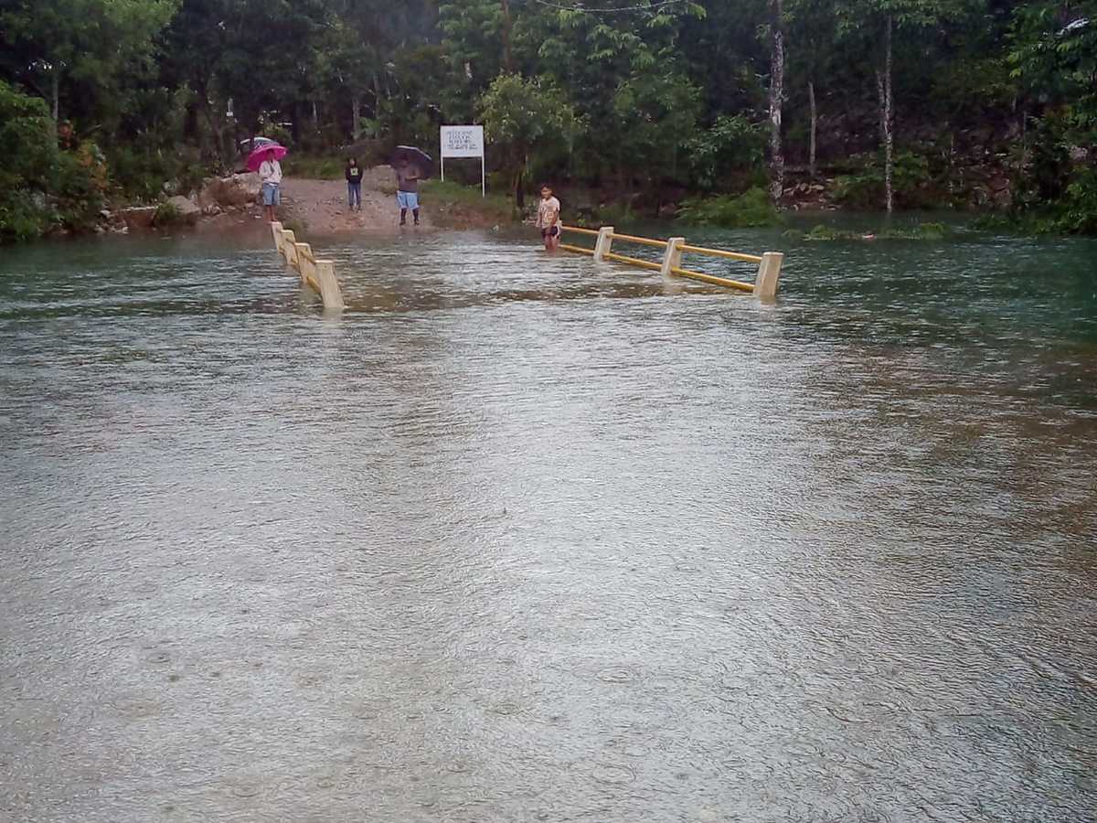 Algunas comunidades quedaron incomunicadas debido a las lluvias. (Óscar Rodríguez)