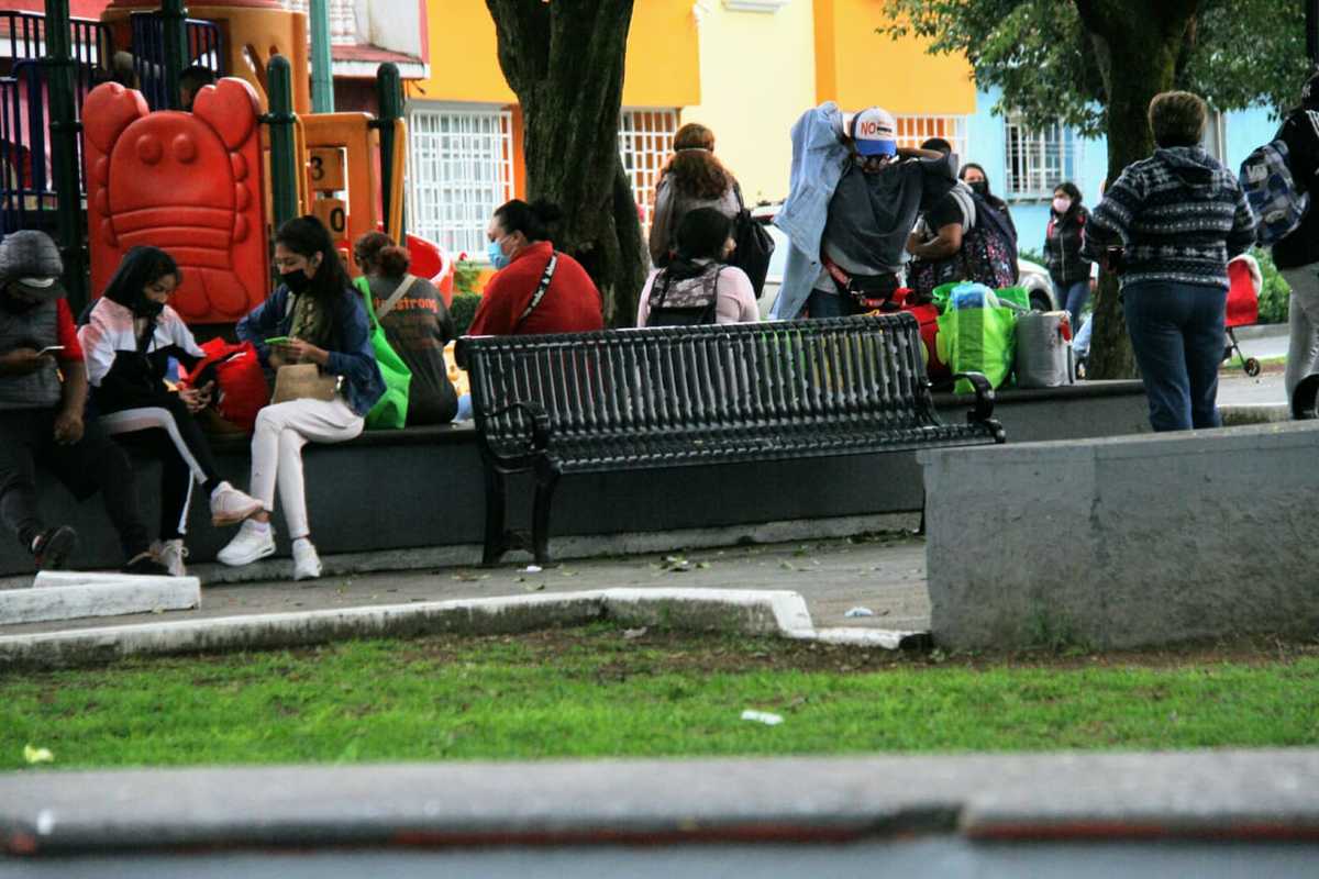Es la primera vez que la encuesta arroja números positivos . (Sergio Sánchez-Hidalgo)