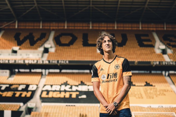 Fabio Silva llega al Wolverhampton (Twitter @Wolves)