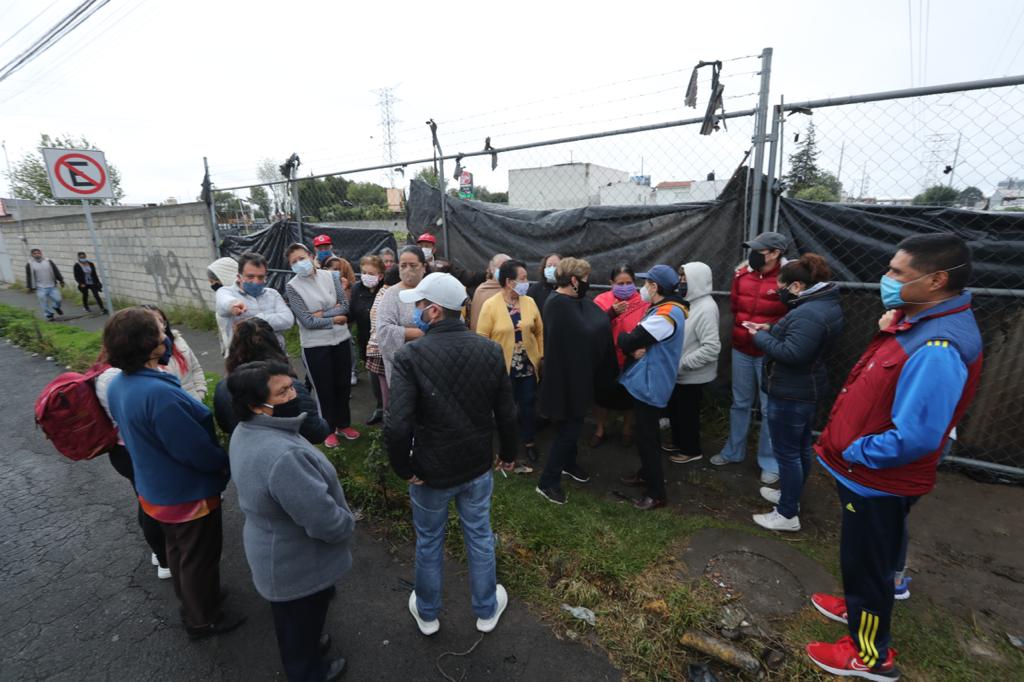 Protestan vecinos contra gaseras clandestinas