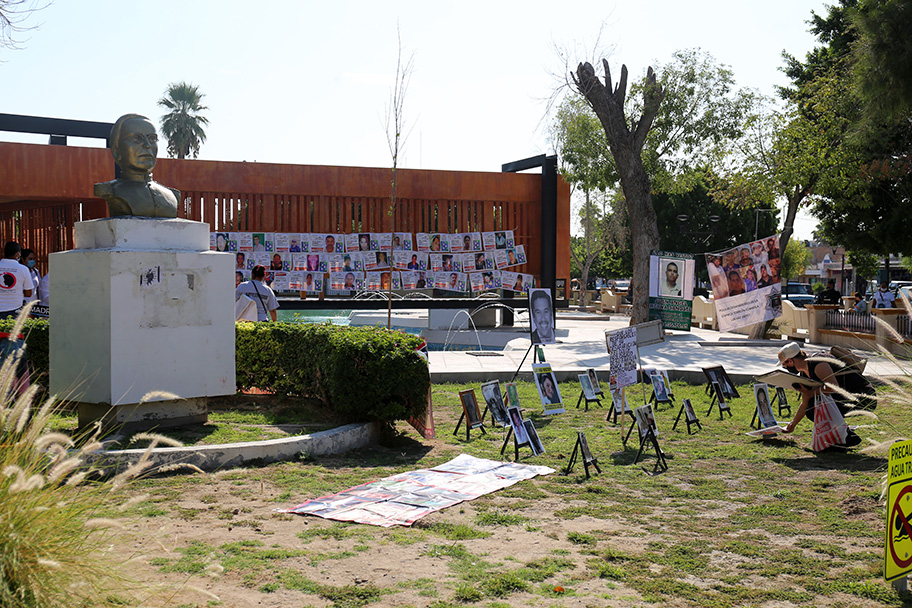 Búsqueda de desaparecidos en La Laguna. (Mauricio Román)
