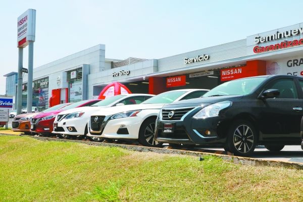 Consideran que la industria ha sido golpeada por la baja compra de autos. Leonel Rocha
