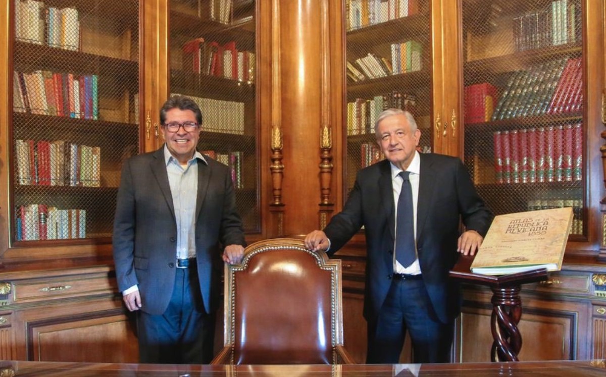 Morena tiene como prioridad eliminación del fuero presidencial, extinción de fideicomisos públicos la reforma a pensiones. (@RicardoMonrealA)