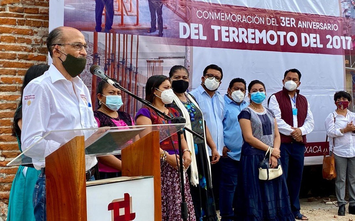 El presupuesto del Programa Nacional de Reconstrucción en Oaxaca busca concluir la reconstrucción de infraestructura, dijo David Cervantes Peredo. (Es