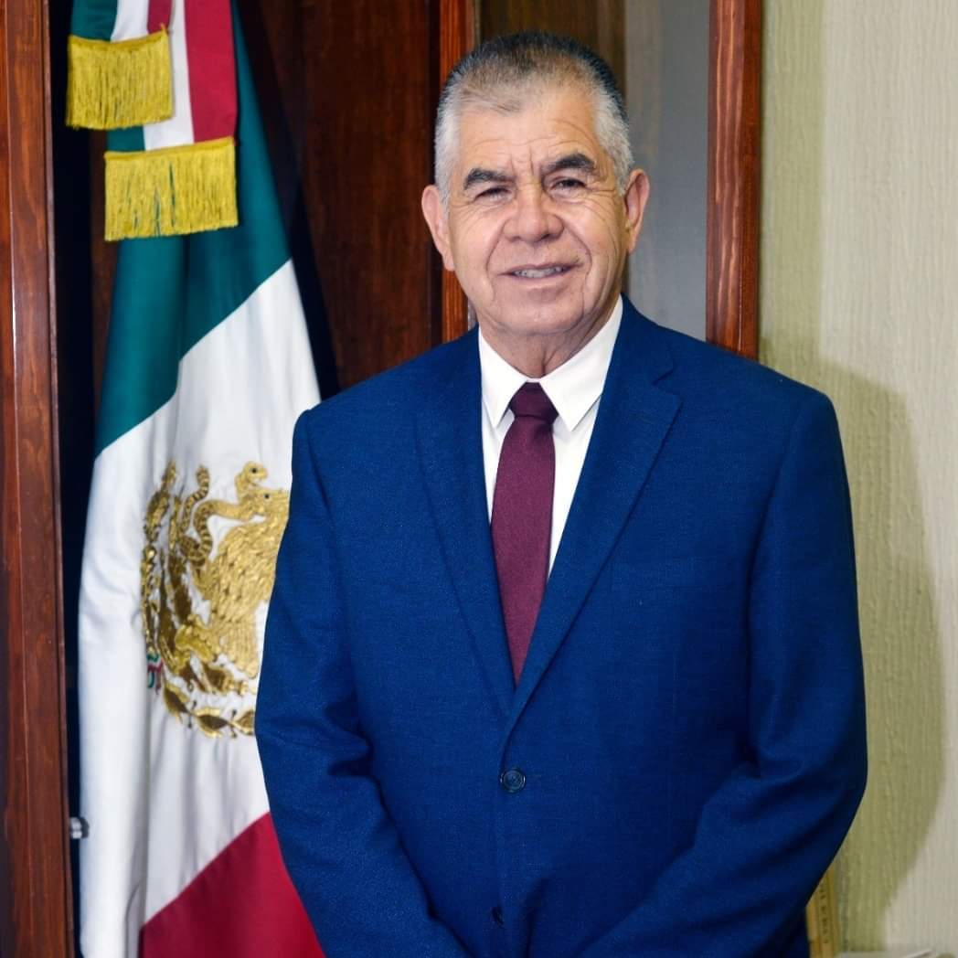Señalaron que se encuentra bien y aislado en su domicilio. (Especial)