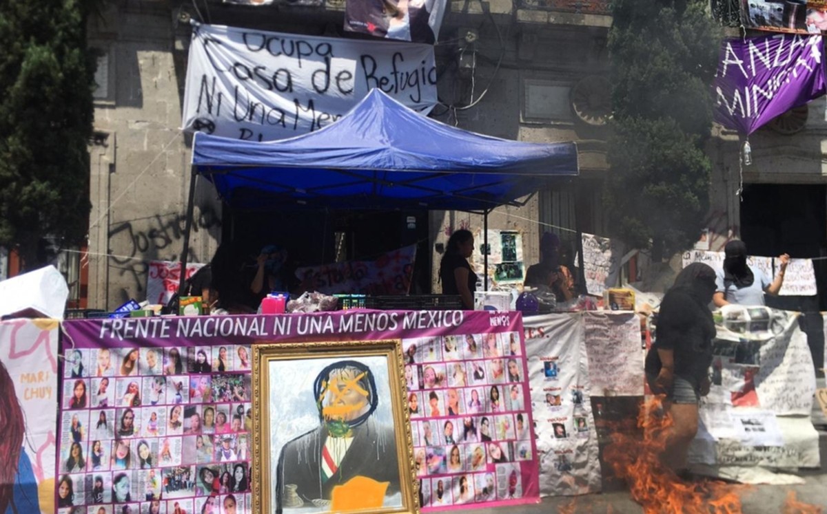 CNDH se compromete con víctimas; prevé que madres de desaparecidos dejen plantón