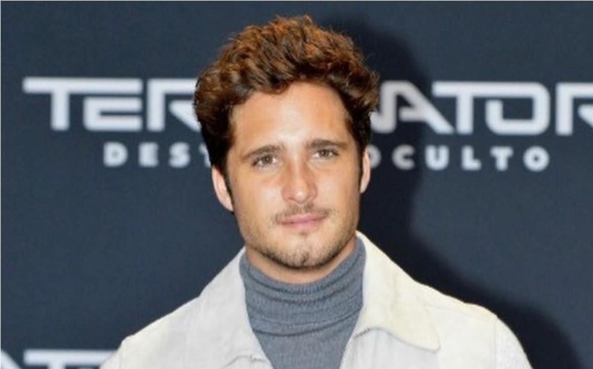 Diego Boneta recibe premio por actor juvenil protagonista en Venecia