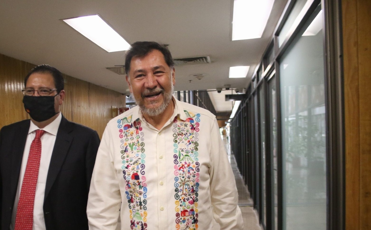 Gerardo Fernández Noroña, diputado federal del PT, llegando a la oficinas de la Jucopo . (Cuartoscuro)