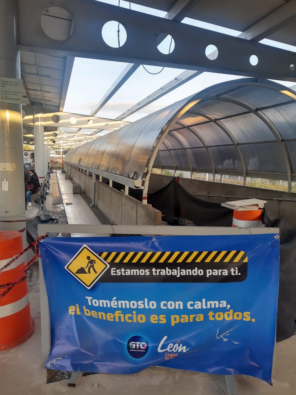 Remodelación en paraderos del transporte de León