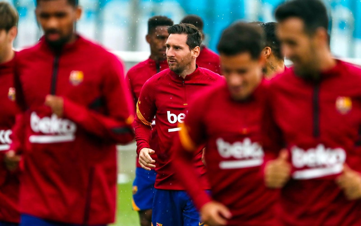 Lionel Messi se integra a la práctica grupal del Barcelona (Twitter @FCBarcelona_es)