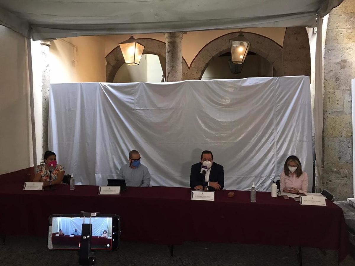 Presentan la iniciativa #SinCuatesNiCuotas. (Elsa Martha Gutíerrez)