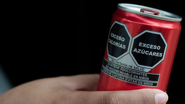 Economía prevé que con nuevo etiquetado la industria reformule productos más sanos