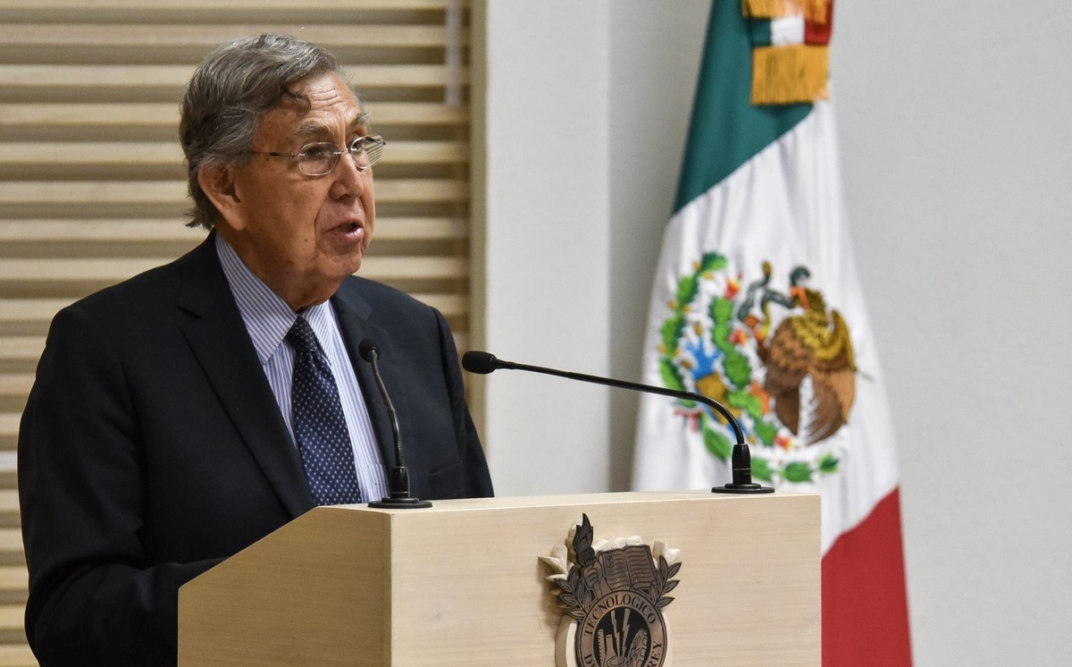 Cuauhtémoc Cárdenas, fundador del PRD, en una conferencia. (Cuartoscuro)