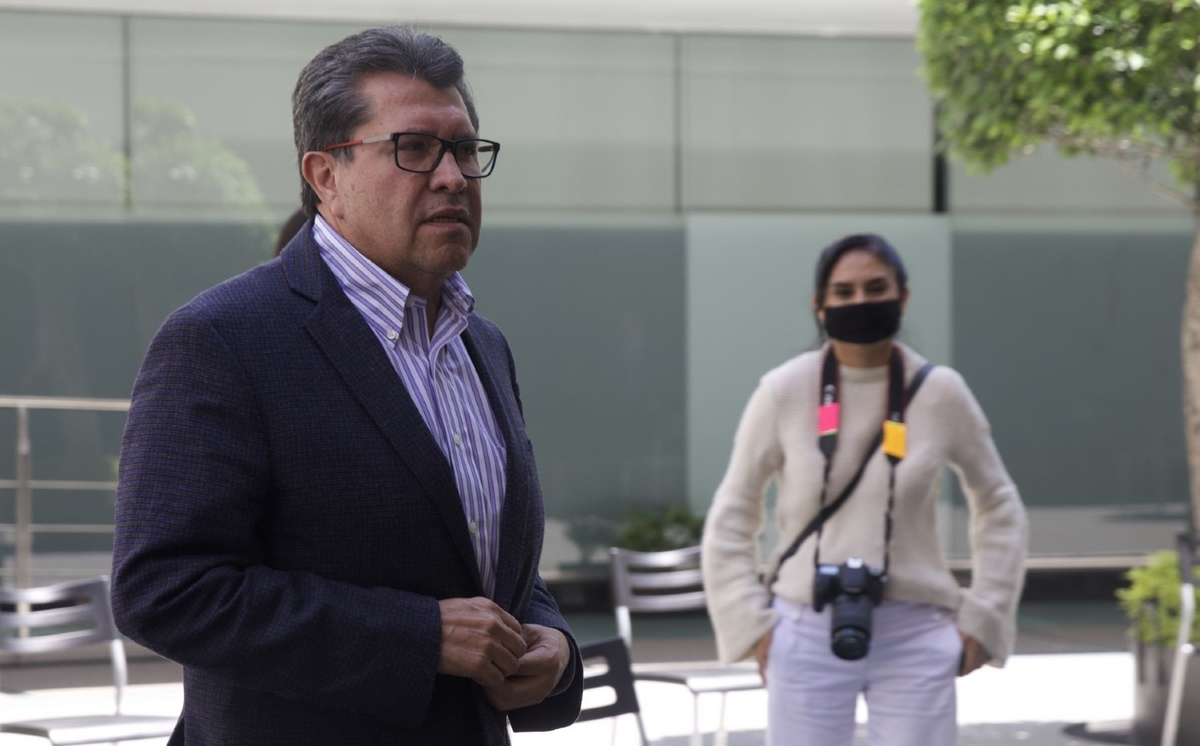 Ricardo Monreal, coordinador del grupo parlamentario de Morena, en conferencia de prensa. (Cuartoscuro)