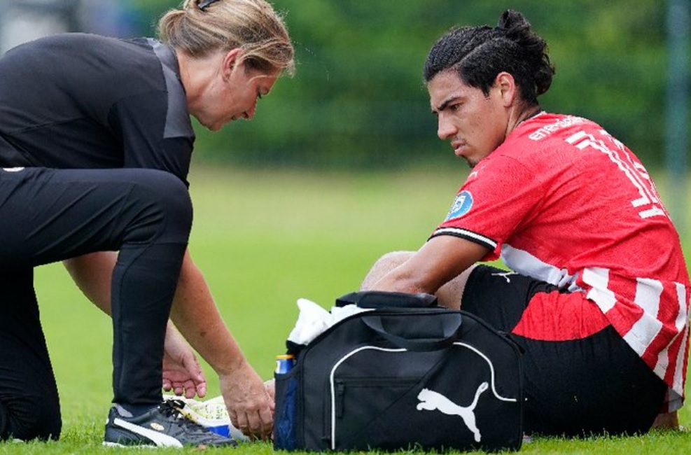 Erick Gutiérrez será operado (PSV)