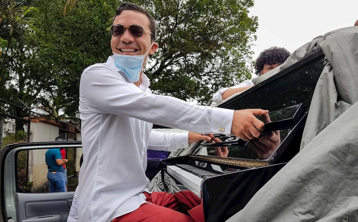 José Agustín Sánchez comparte su música para apoyar a la sociedad venezolana durante la pandemia. (EFE)
