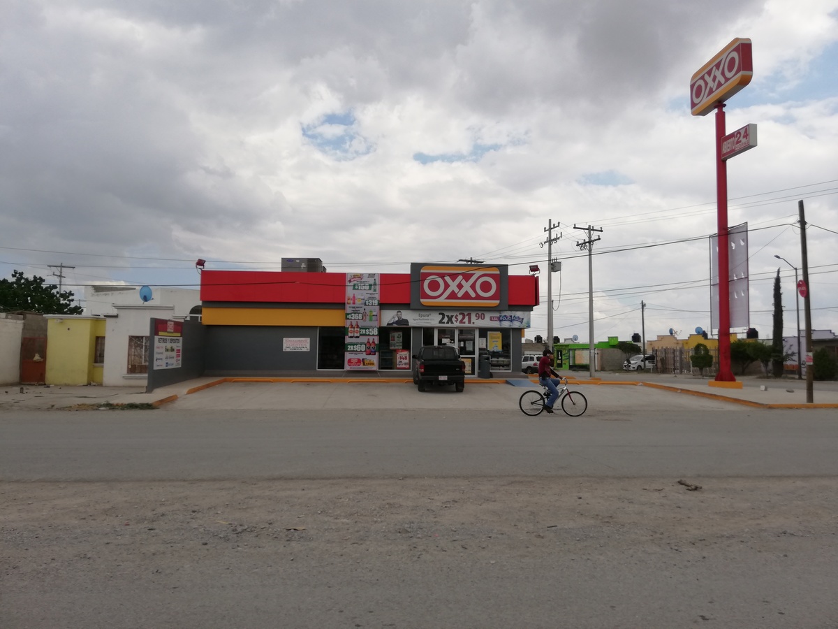 La tienda se ubica dentro de la colonia Ex Hacienda La Perla.